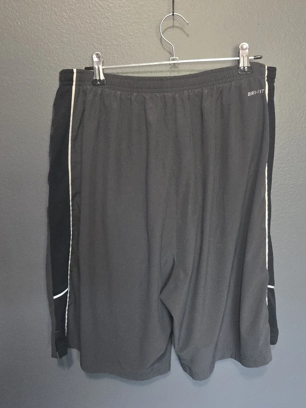 Nike Dri-Fit Men's Black Athletic Shorts